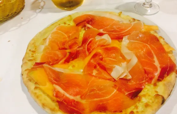 Baobab Restaurant Pizzeria Mini Apartments