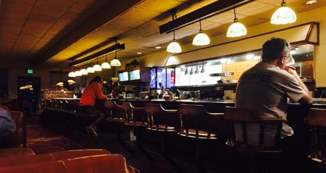 Mae's Cafe