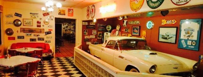 Pizza Parlor