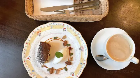 Cafe Freundlieb in Kobe