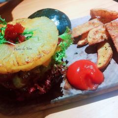 BRAVO BURGER＋ User Photo