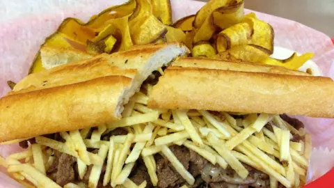 Troy's Cuban Deli in Clermont