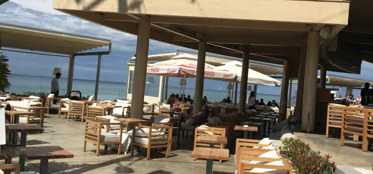 Beachcomber Beach Bar Restaurant