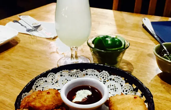 Sakura Restaurant Bar