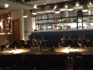 Bentley Bistro & Bar