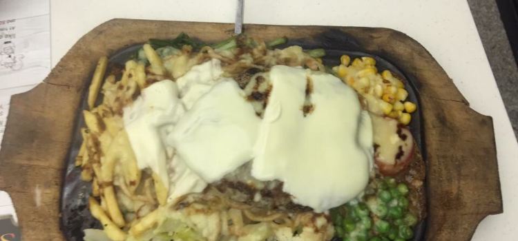 Sizzante Sizzlers & More