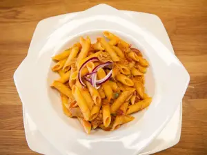 Luvaria Bistro
