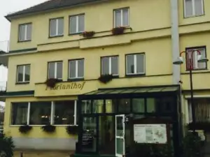 Florianihof* Hotel-Restaurant in Mattersburg