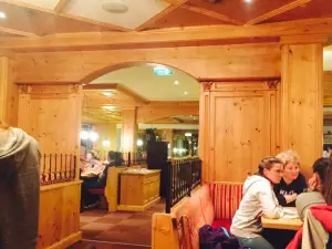 Berggasthof Uga Alp