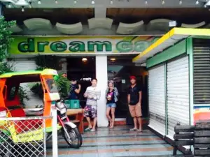 Dream Cafe