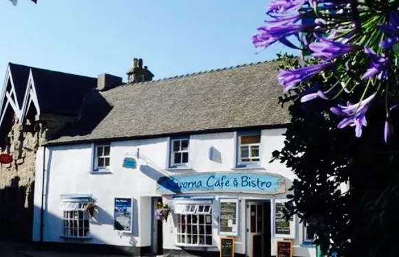 Kavorna Cafe