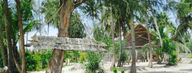 Motopwani Beach House & Restaurant
