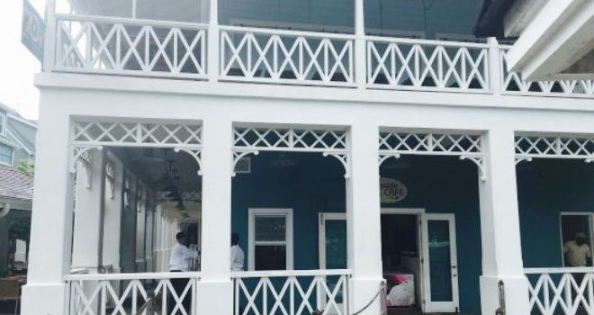 Hurricane Hole Bar and Restaurant