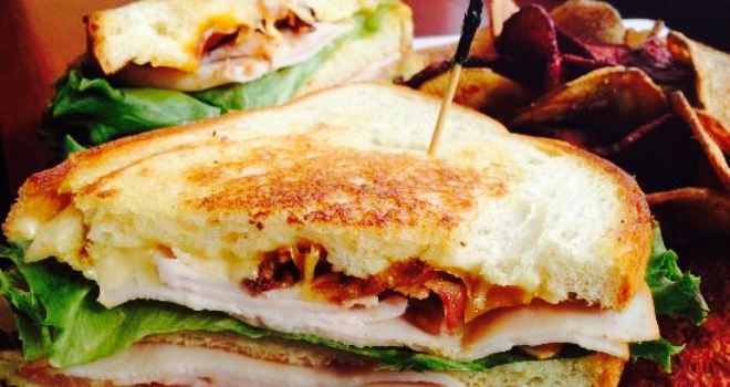 Dockside Tavern Food and Spirits