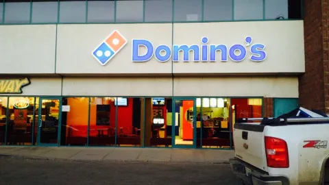 Domino's Pizza in Атабаска