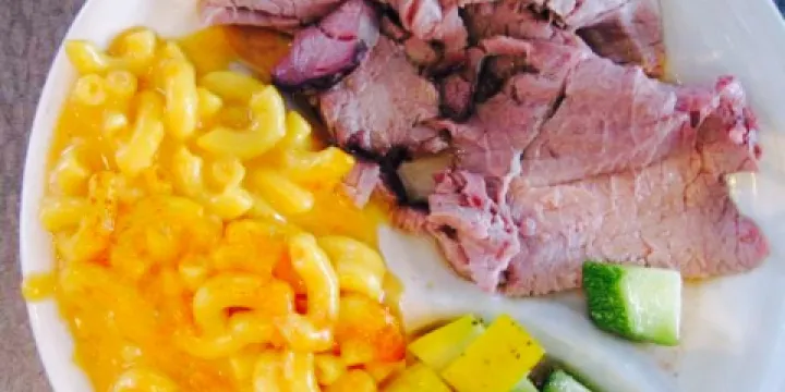 MCL Restaurant & Bakery