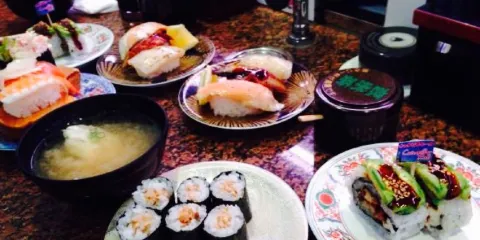 Sushi-Go-Round (Kaitensushi) Hokkaido Kahoku