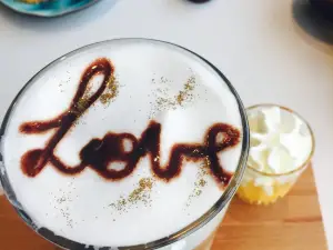Lott's Of Coffee