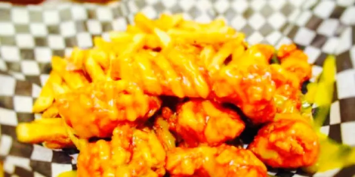 Coop's Aurora Bistro & Pub