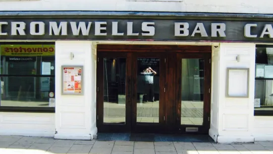 Cromwell's Bar Cafe