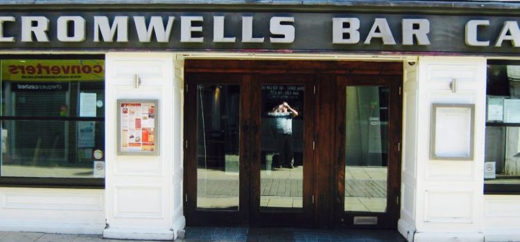 Cromwell's Bar Cafe