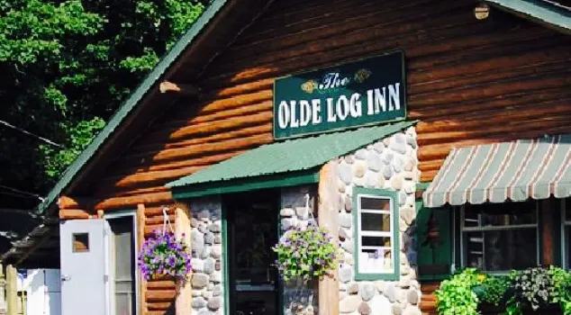 Olde Log Inn