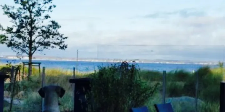 Seaside Lounge Restaurant