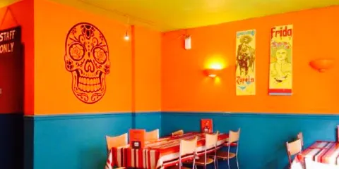 Chesters Restaurant & Bar