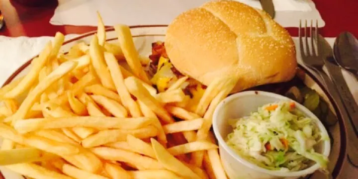 Sportsmen's Restaurant & Taverna