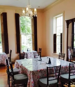 Swan House Tea Room