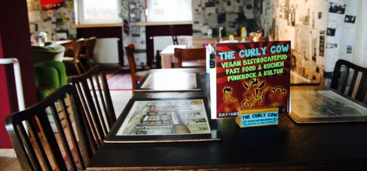 The Curly Cow - vegan Bistro / Café / Musik- & Kulturpub