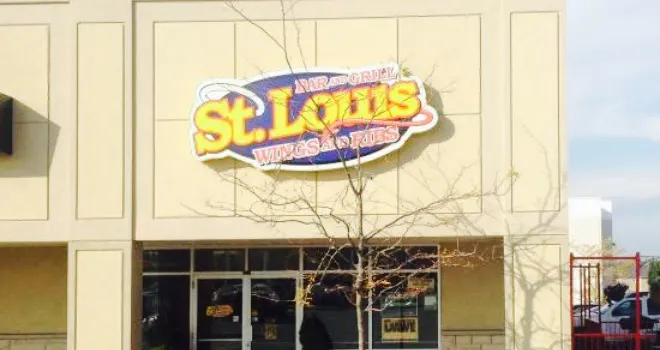 St. Louis Bar & Grill