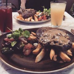 Jimmy's On The Mall User Photo