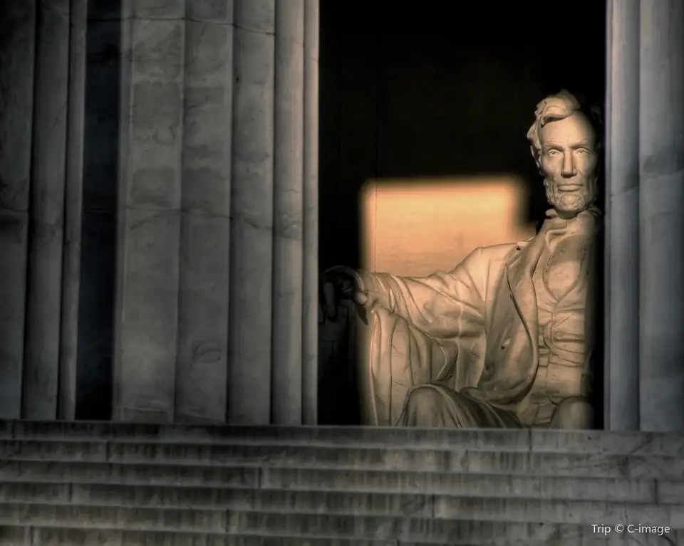 5_Lincoln Memorial