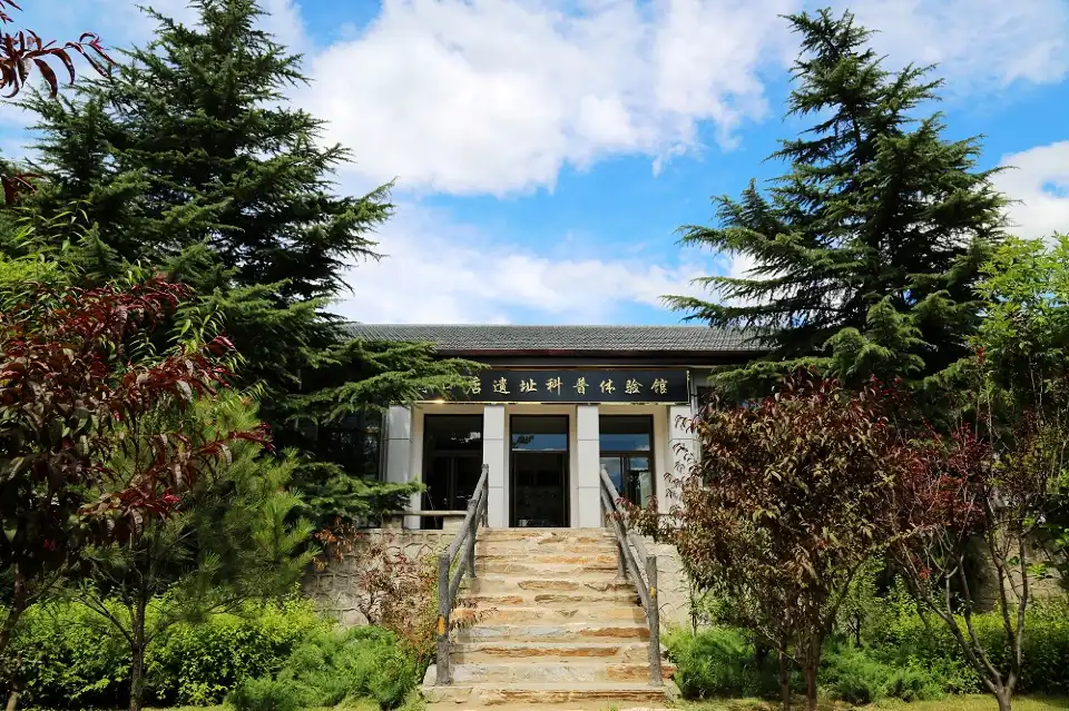 2_Zhoukoudian Peking Man Relic Site