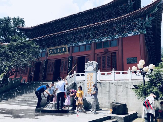 靈山