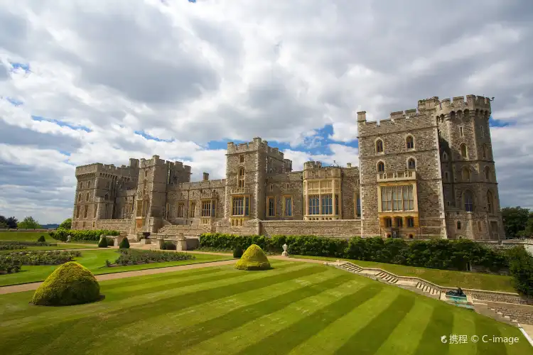 Hotels near LEGOLAND® Windsor Resort