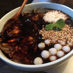 Guimanlong (dejiguangchang) User Photo
