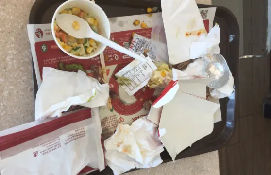 肯德基(遼河大路店)