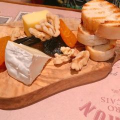 Bouchon Bistro Français User Photo