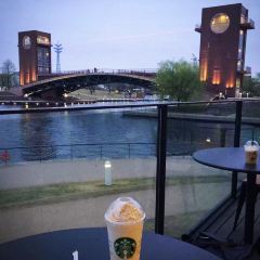 Starbucks Coffee - Toyama Kansui Park ảnh của người dùng