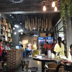 AN JI LAO TU CAI ảnh của người dùng