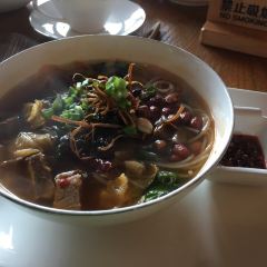Man Yi Xuan User Photo