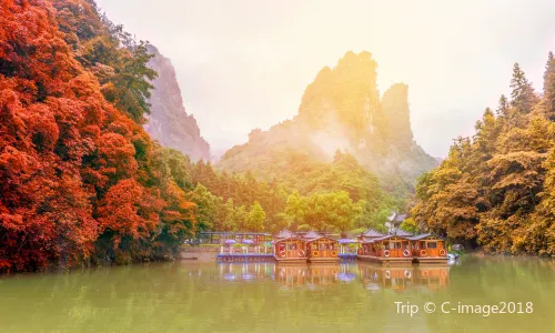 Baofeng Lake