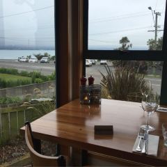 Green Dolphin Restaurant and Bar User Photo