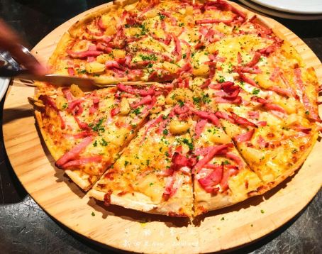 Winnies Gourmet Pizza Bar
