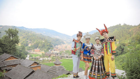 Miao Costume Experience in Liping