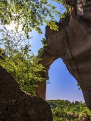 Taoist Rock (Wushan Grottoes Scenic Area)