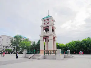 Jiangbian Square