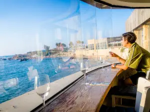 Hellena Restaurant Caesarea Harbor